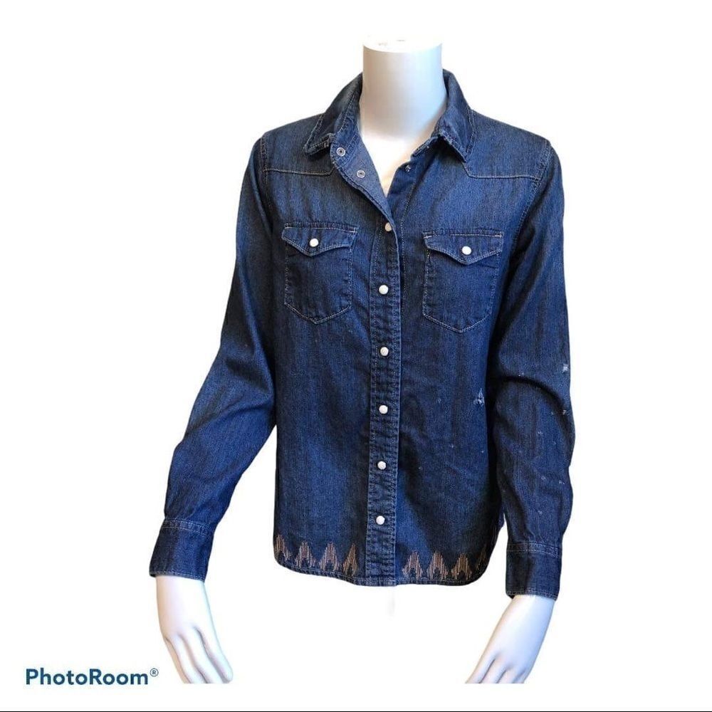 3/$25 BDG Southwestern Distressed Denim Top Sz XS
